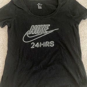 Almost new Nike tee